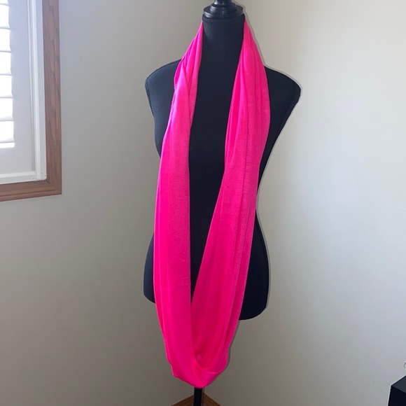 NEW Calvin Klein bright pink soft light infinity scarf - Picture 1 of 6
